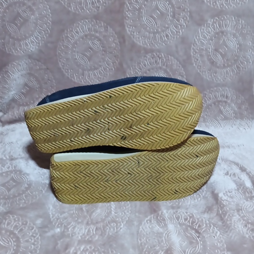 No Boundaries Navy Slip-On Loafers - Picture 8 of 8